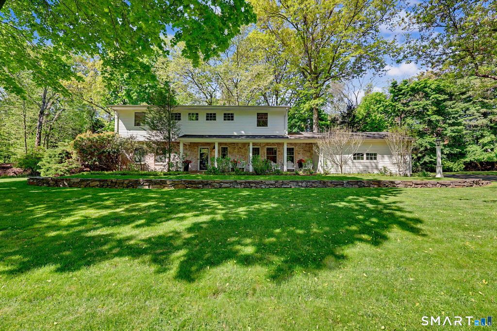 10 Grist Mill Lane, Westport, CT 06880