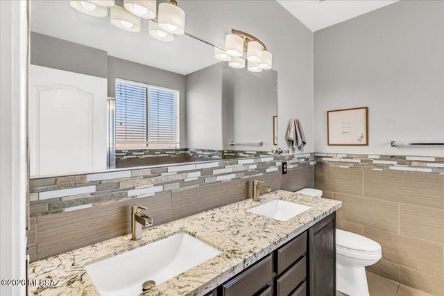 128 W Vuelta Friso, Sahuarita, AZ 85629