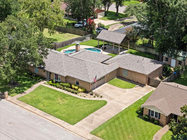1617 Cindy Lou Ave, Henderson, TX 75654