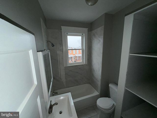 1723 E 32ND ST, Baltimore, MD 21218