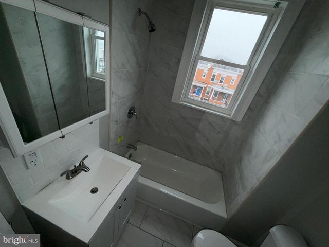 1723 E 32ND ST, Baltimore, MD 21218