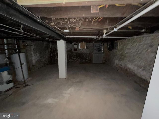 1723 E 32ND ST, Baltimore, MD 21218