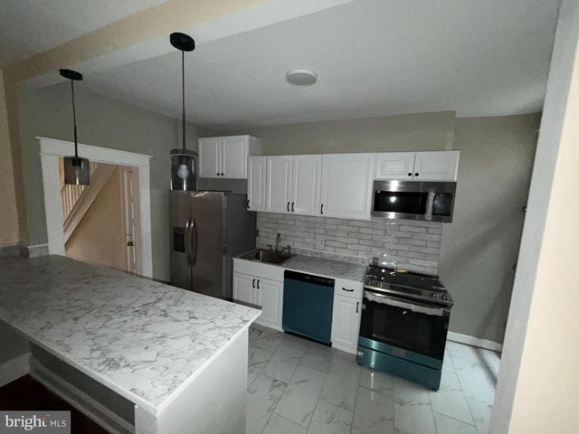 1723 E 32ND ST, Baltimore, MD 21218