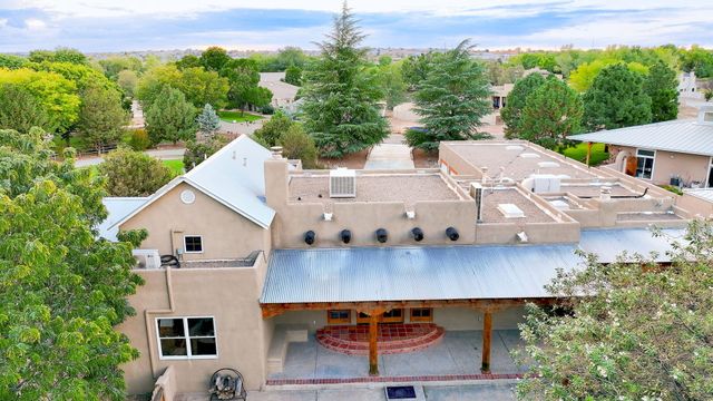 1708 Rusty Road NW, Albuquerque, NM 87114