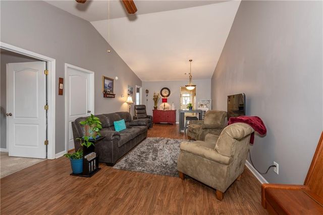 64 Brittany Court 15, Jasper, GA 30143