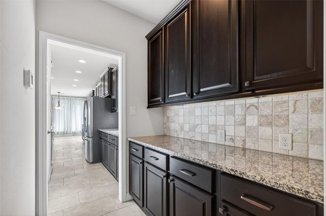 1919 Cayman Bend Lane, Pearland, TX 77584