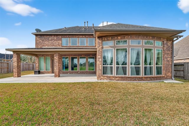 1919 Cayman Bend Lane, Pearland, TX 77584