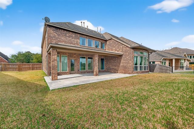 1919 Cayman Bend Lane, Pearland, TX 77584