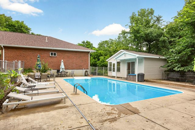 6805 Shadowlawn Drive, Alexandria, KY 41001