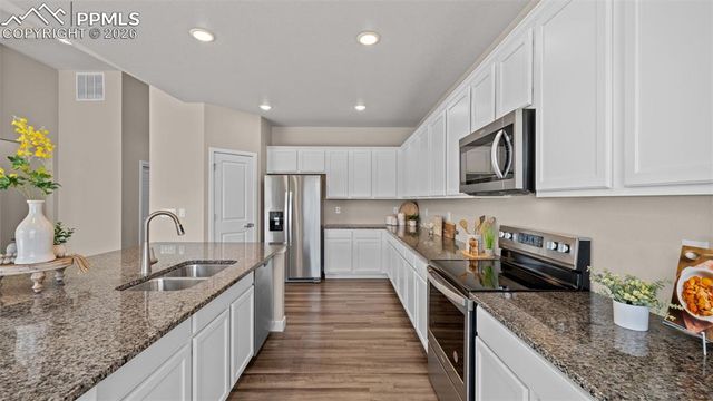 2402 Sunrise Lane, Pueblo, CO 81008