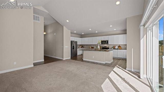 2402 Sunrise Lane, Pueblo, CO 81008