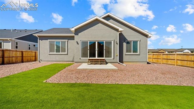 2402 Sunrise Lane, Pueblo, CO 81008