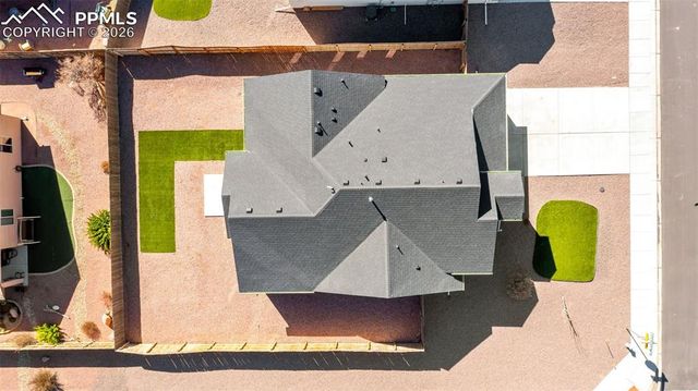 2402 Sunrise Lane, Pueblo, CO 81008