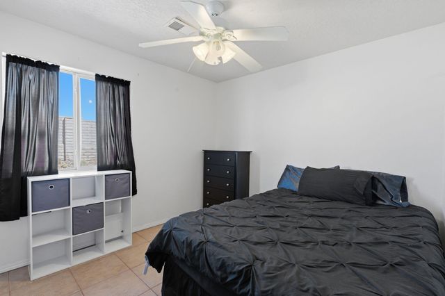 5112 Rae Court NE, Rio Rancho, NM 87144