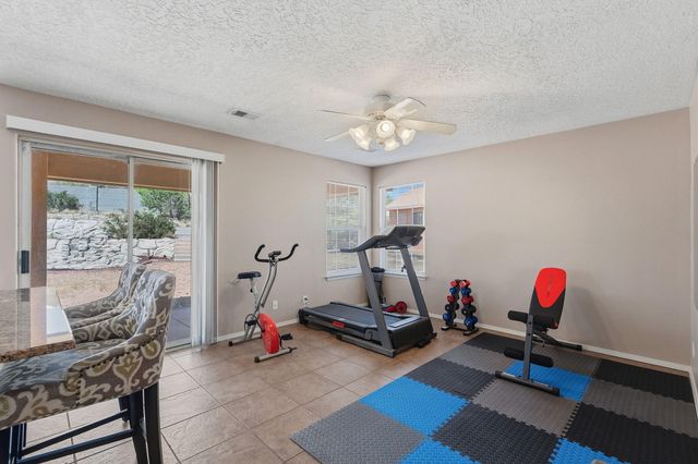 5112 Rae Court NE, Rio Rancho, NM 87144