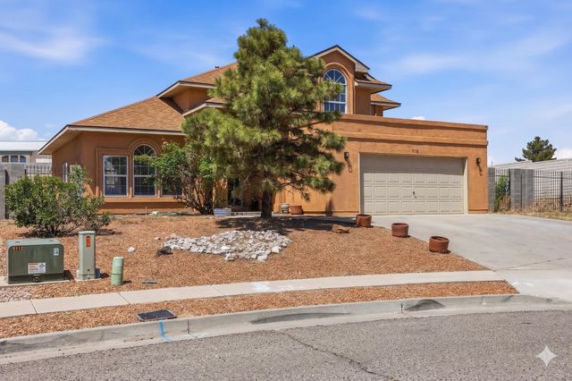 5112 Rae Court NE, Rio Rancho, NM 87144