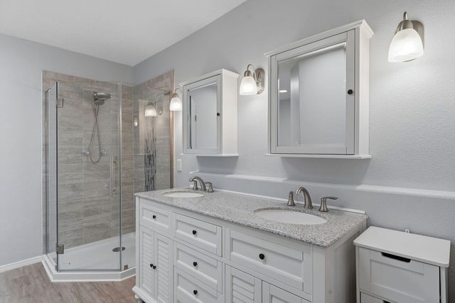 5112 Rae Court NE, Rio Rancho, NM 87144