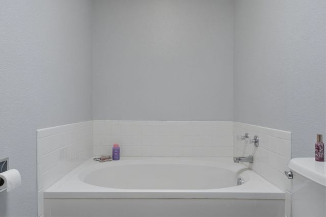 5112 Rae Court NE, Rio Rancho, NM 87144