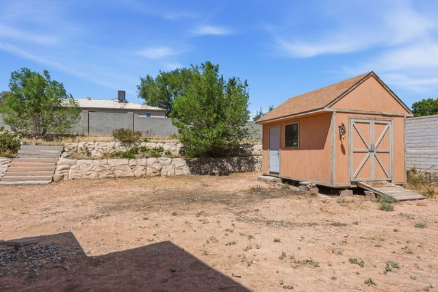 5112 Rae Court NE, Rio Rancho, NM 87144