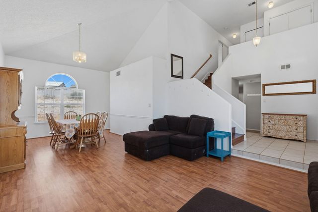 5112 Rae Court NE, Rio Rancho, NM 87144