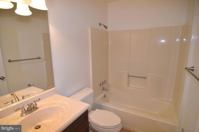 22112 PEGG RD, Lexington Park, MD 20653