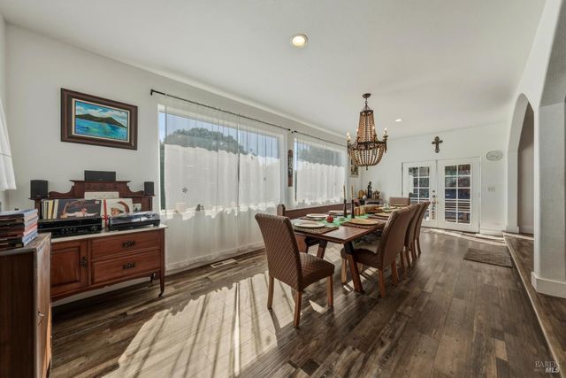 3310 Riviera West Dr, Kelseyville, CA 95451