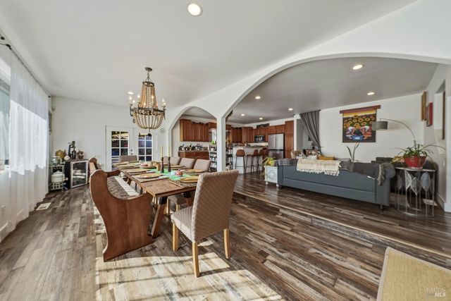 3310 Riviera West Dr, Kelseyville, CA 95451