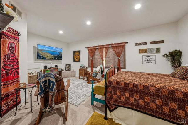 3310 Riviera West Dr, Kelseyville, CA 95451