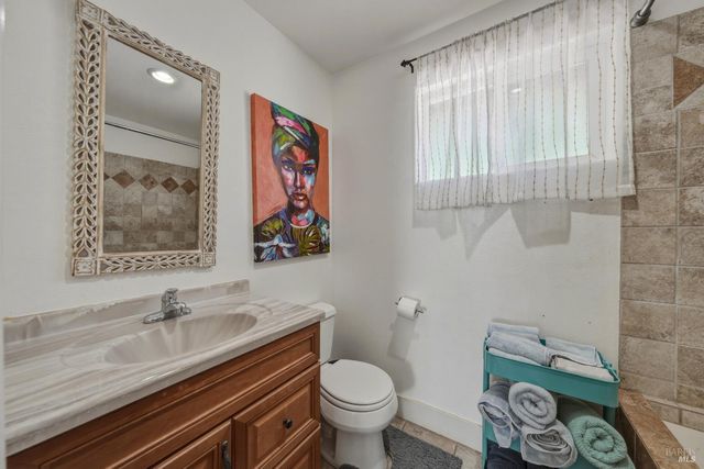 3310 Riviera West Dr, Kelseyville, CA 95451
