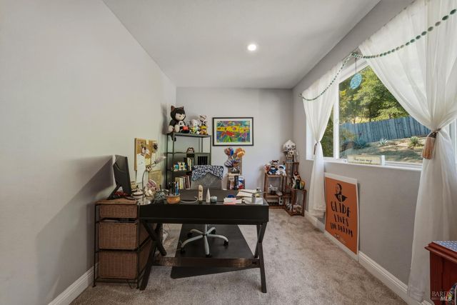 3310 Riviera West Dr, Kelseyville, CA 95451