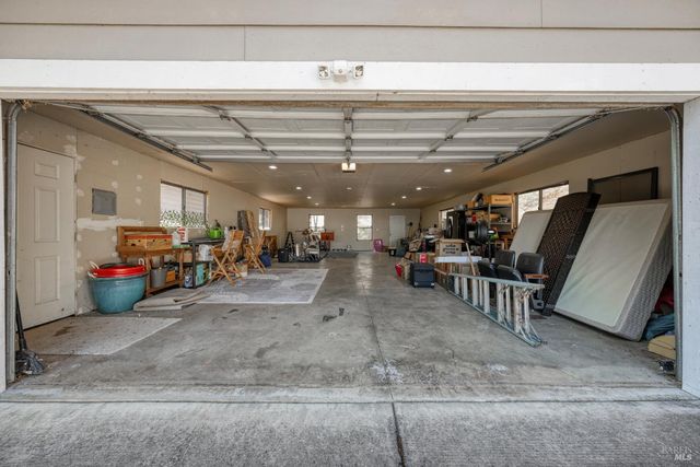 3310 Riviera West Dr, Kelseyville, CA 95451