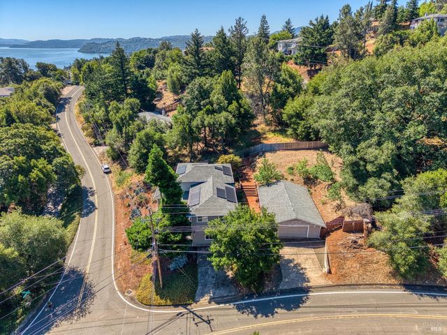 3310 Riviera West Dr, Kelseyville, CA 95451