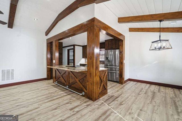 108 Arbor Hills Road N, Talking Rock, GA 30175