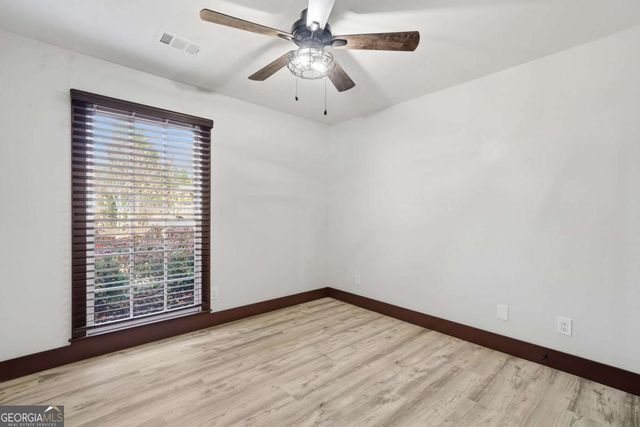 108 Arbor Hills Road N, Talking Rock, GA 30175