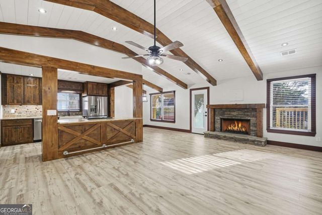 108 Arbor Hills Road N, Talking Rock, GA 30175