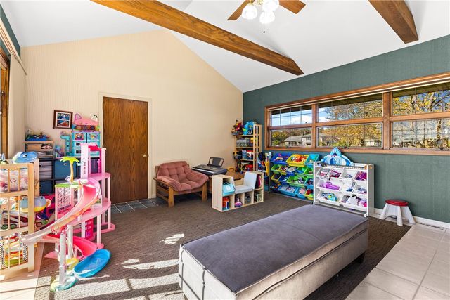 135 Orchard Park Boulevard, Irondequoit, NY 14609