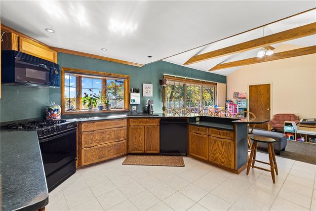 135 Orchard Park Boulevard, Irondequoit, NY 14609