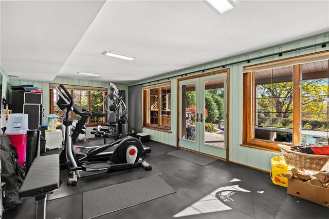 135 Orchard Park Boulevard, Irondequoit, NY 14609