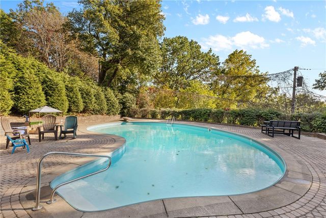 135 Orchard Park Boulevard, Irondequoit, NY 14609