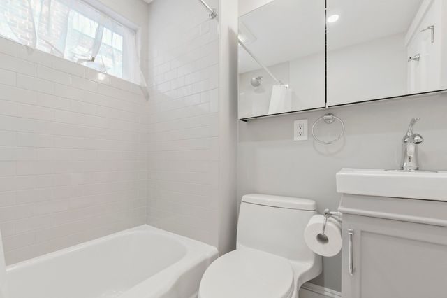 49 Winchester Street, Boston, MA 02116