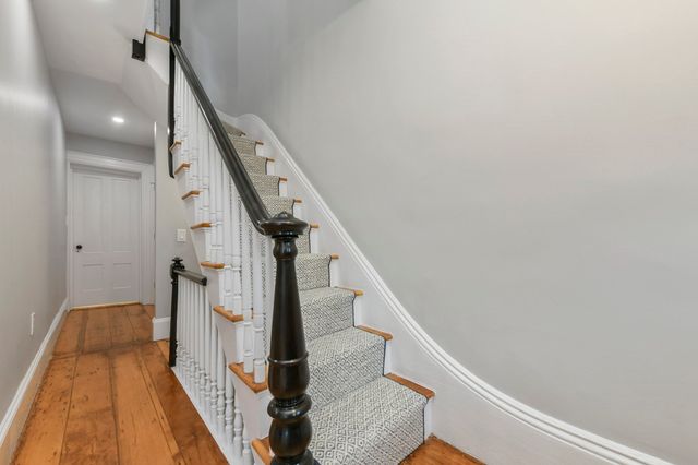 49 Winchester Street, Boston, MA 02116