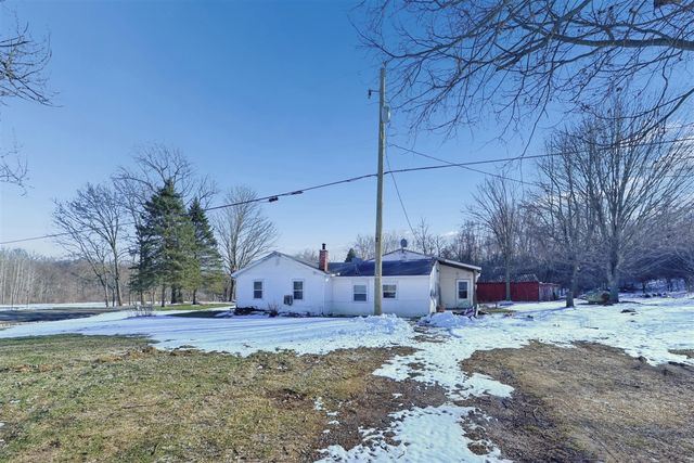 4812 Spring Creek Road, Three Oaks, MI 49128