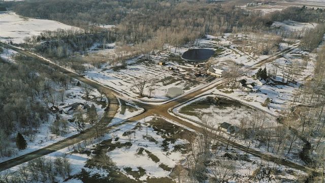 4812 Spring Creek Road, Three Oaks, MI 49128