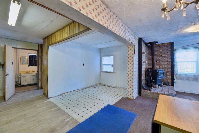 4812 Spring Creek Road, Three Oaks, MI 49128