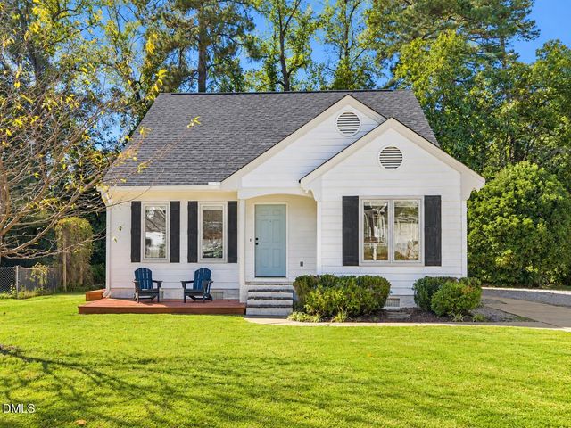 1112 Oakside Court, Raleigh, NC 27609