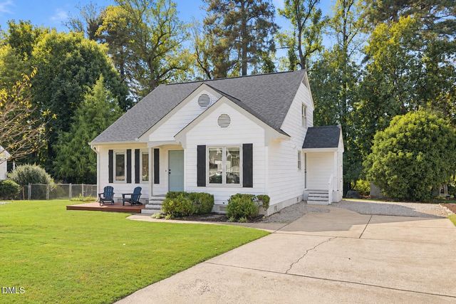 1112 Oakside Court, Raleigh, NC 27609