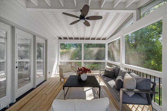1112 Oakside Court, Raleigh, NC 27609
