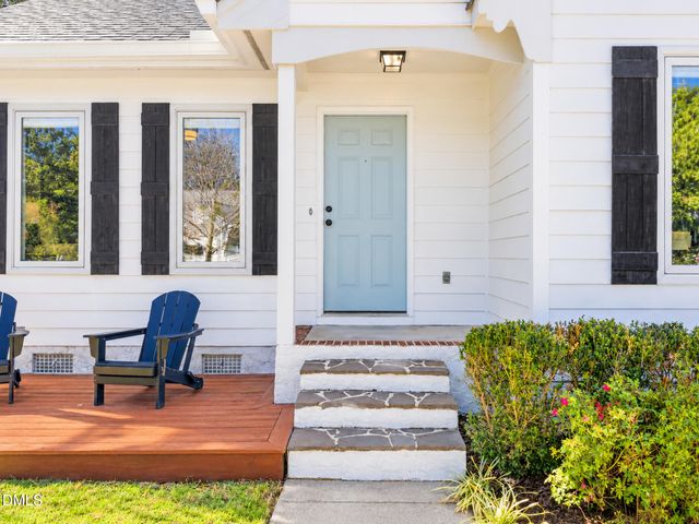 1112 Oakside Court, Raleigh, NC 27609