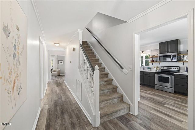 1112 Oakside Court, Raleigh, NC 27609