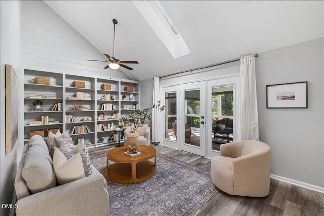 1112 Oakside Court, Raleigh, NC 27609